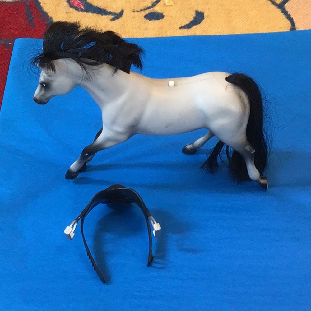 Marchon Inc. 1992 vintage horse w a saddle ,